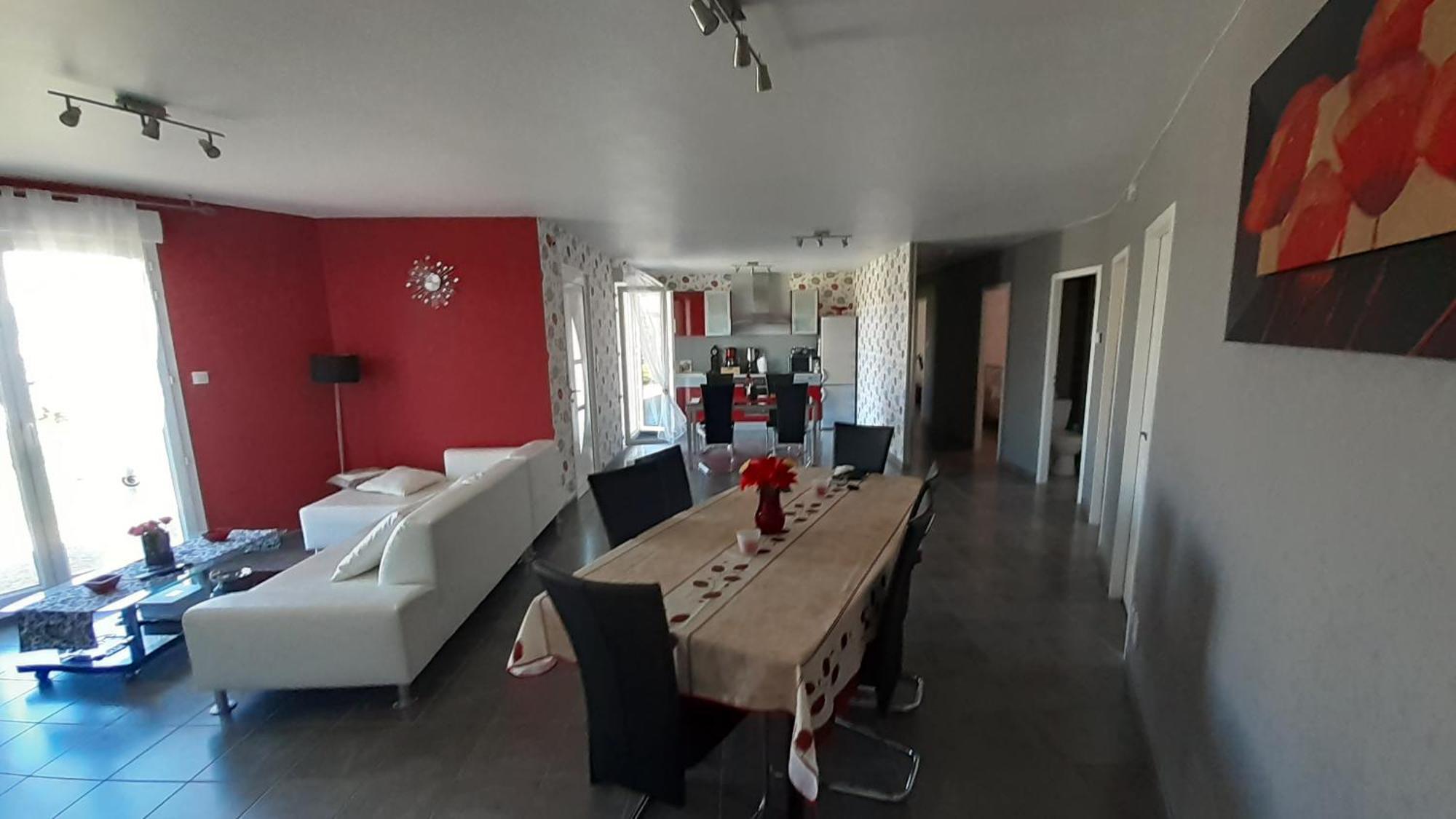 Haute-loire Belle Maison Neuve Plain-pied 4 Etoiles Avec Parc Arbore Clos Tence